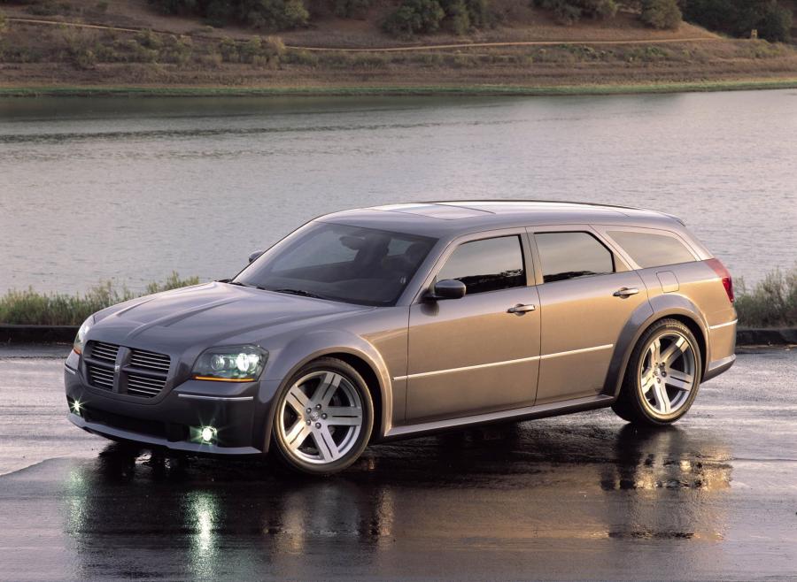  Dodge Magnum SRT8 Concept 2003 года  (фото 21 из 22)